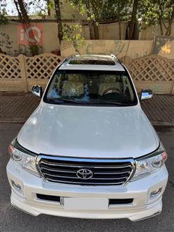 تويوتا لاندكروزر